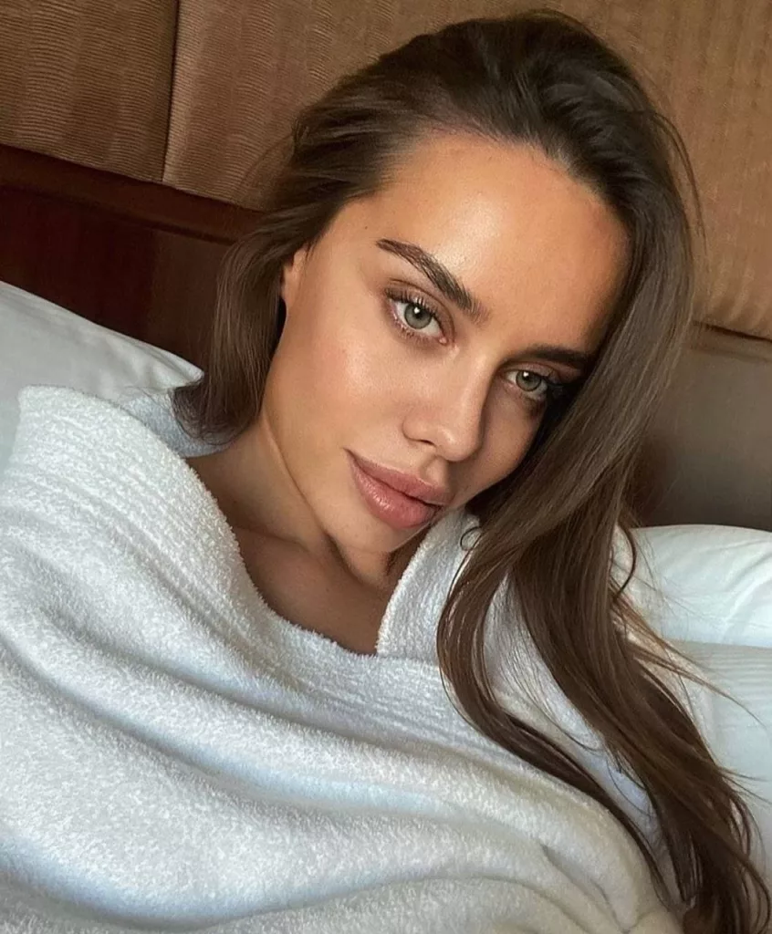 Услуги эскорта от Анастасия escort-moscow.pro