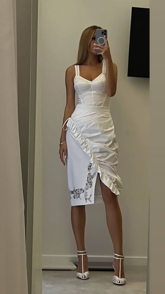 Элитный эскорт от Алисия работает в Москве